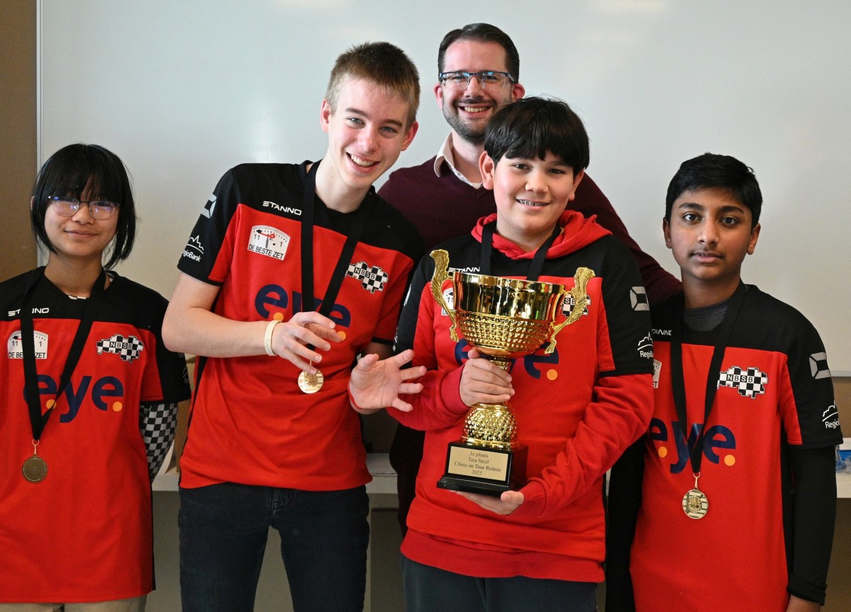 Eindhoven kampioen op Tata Steel On Tour Reünie jeugdtoernooi Eindhoven kampioen op Tata Steel On Tour Reünie jeugdtoernooi